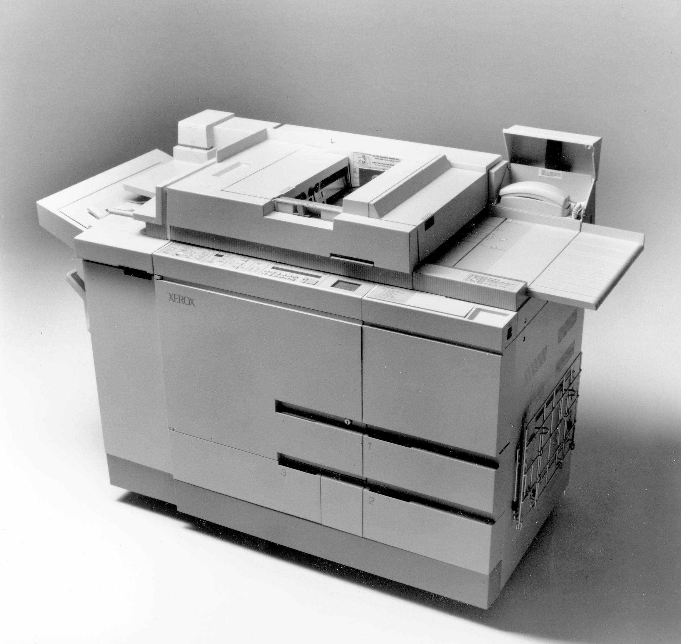 1990-5065: First Xerox copier with built-in Remote Interactive Communicatio...